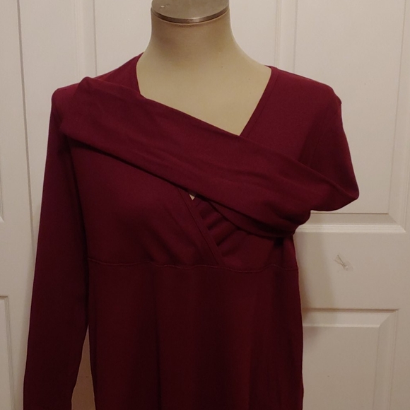 🤰 NWOT New Addition Maternity Top - Picture 3 of 9